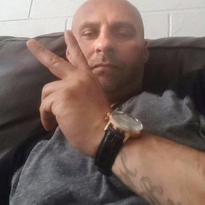 Meet your Posher, Larry